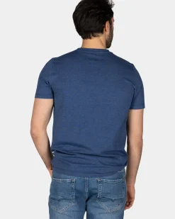 Basic navy t-shirt