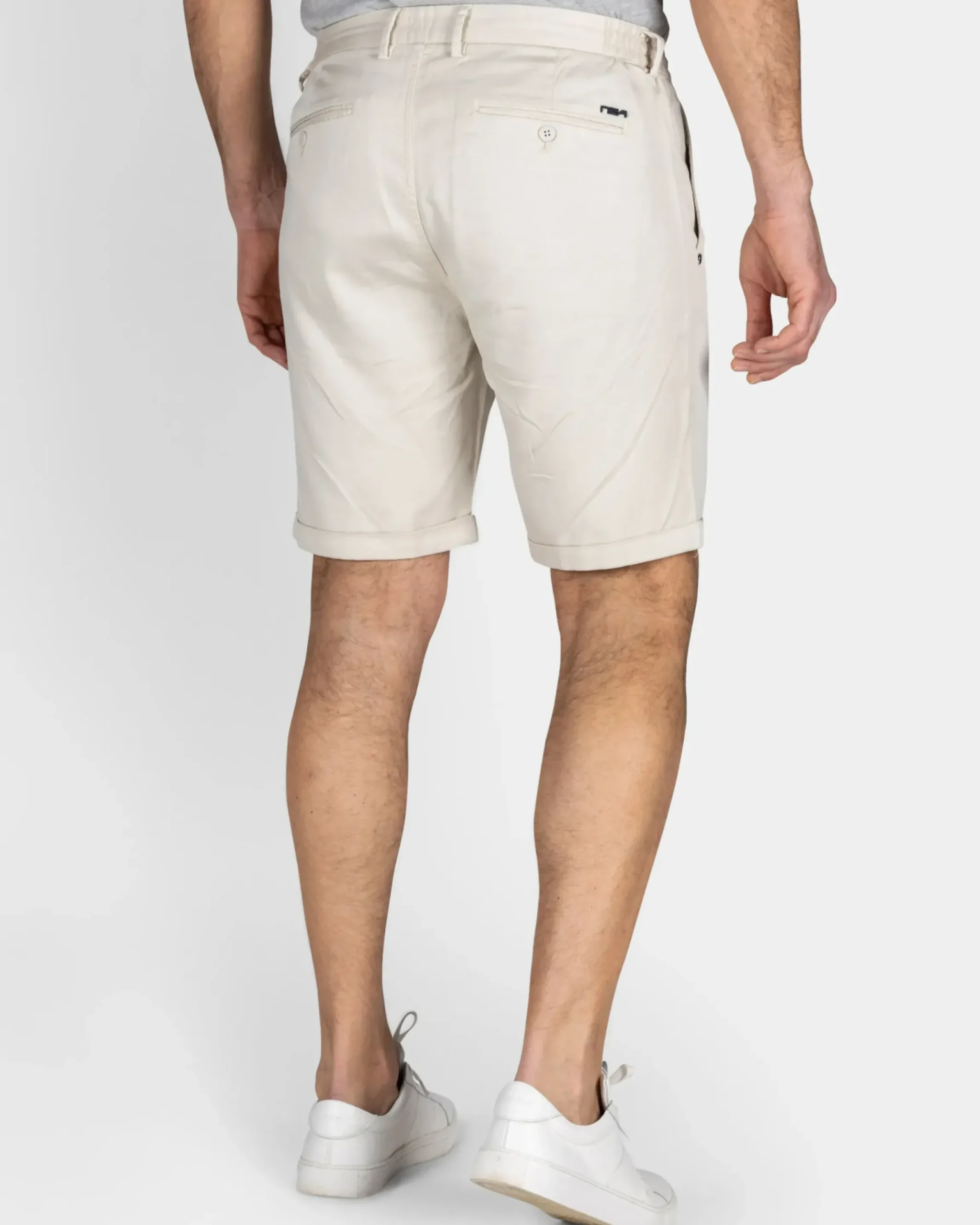 Beige chino short met stretch