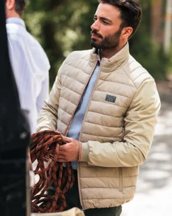 Beige gewatteerd jack