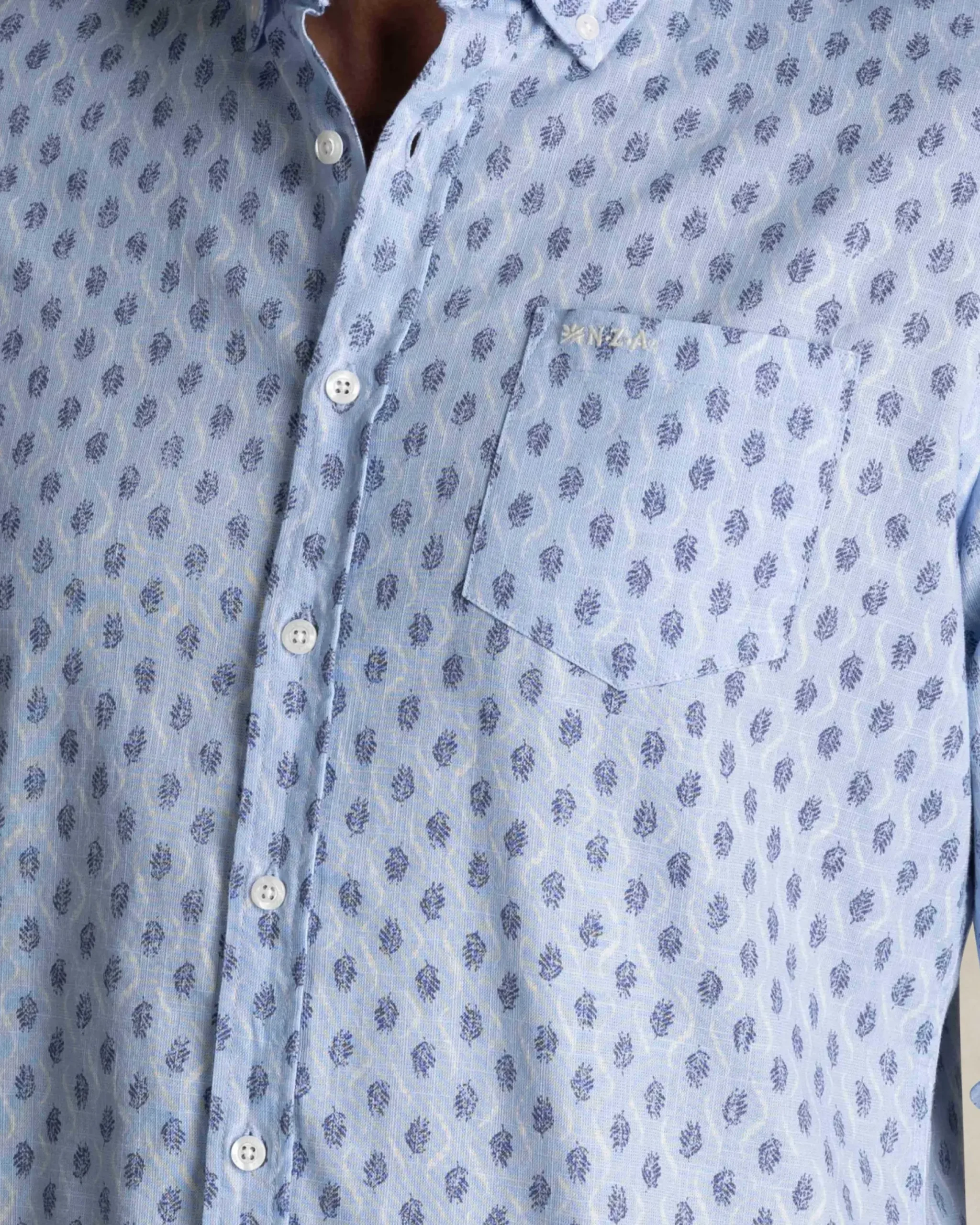Blauw bedrukt katoenen overhemd met knoopsluiting