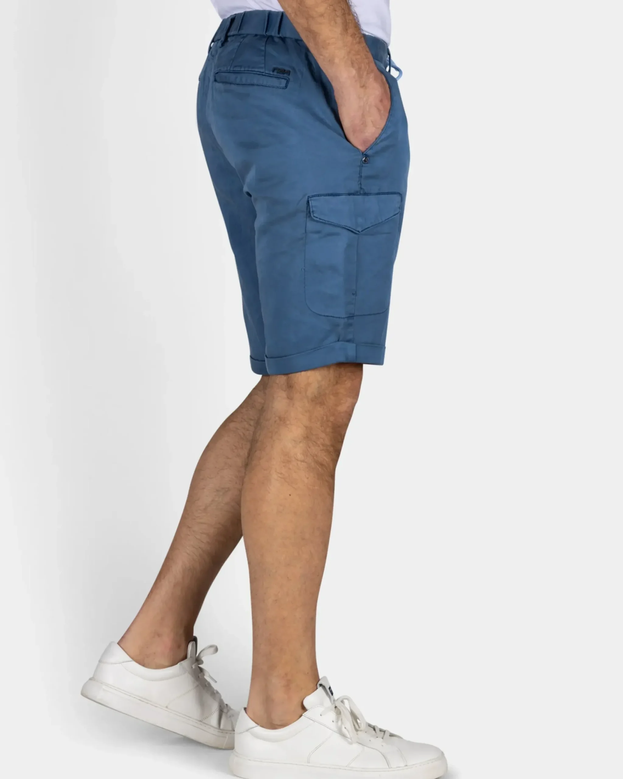 Blauw cargo short met stretch