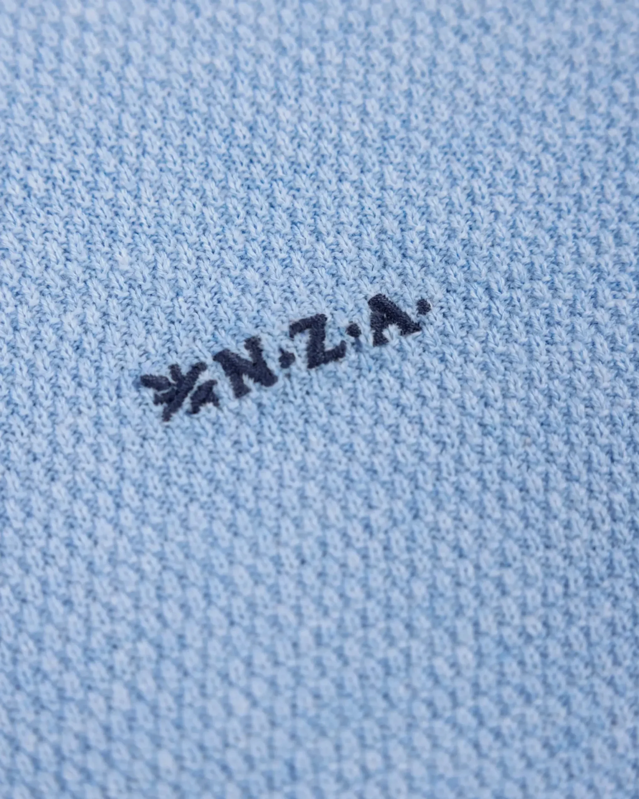 Blauwe effen pullover met ronde hals
