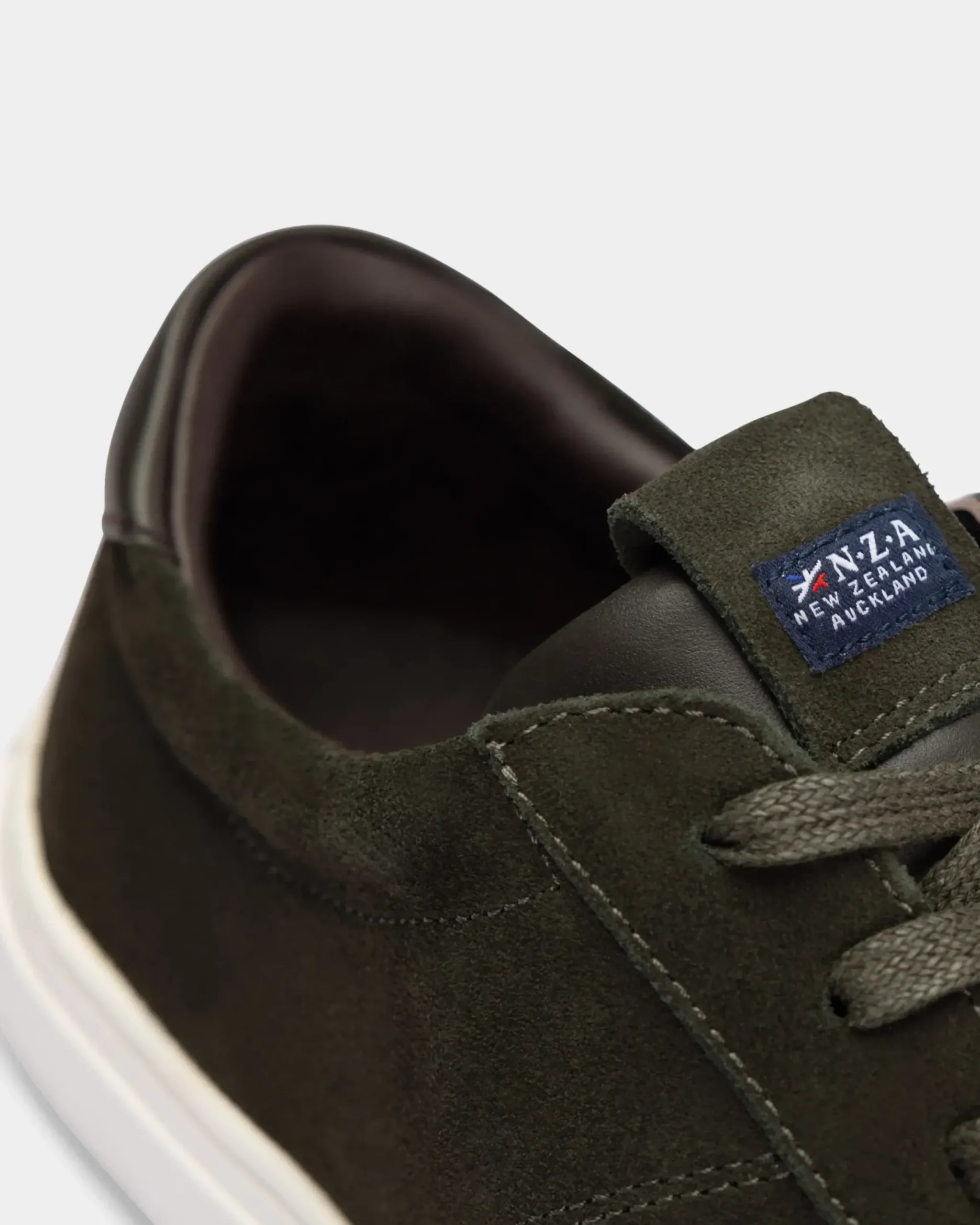 Casual sneaker