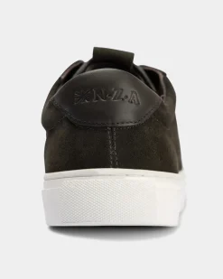 Casual sneaker