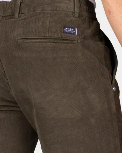 Corduroy donkergroene chino - Gravel Green