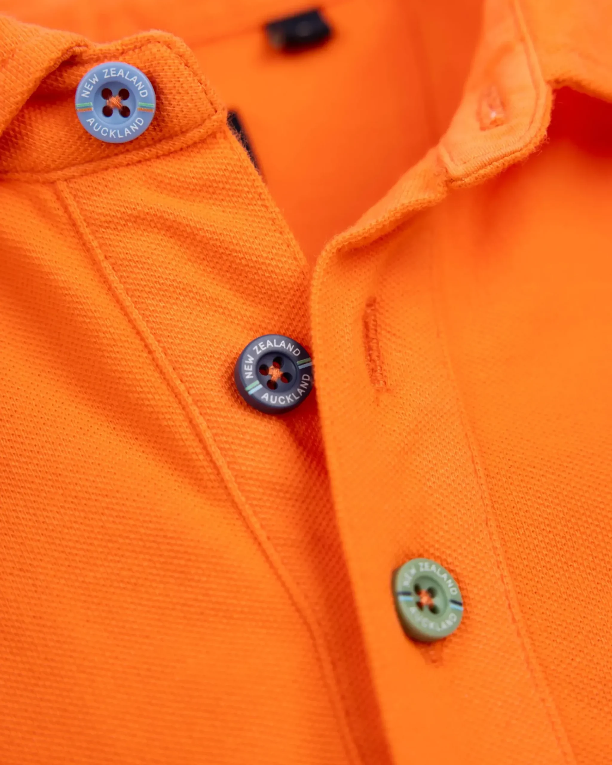Effen katoenen oranje polo