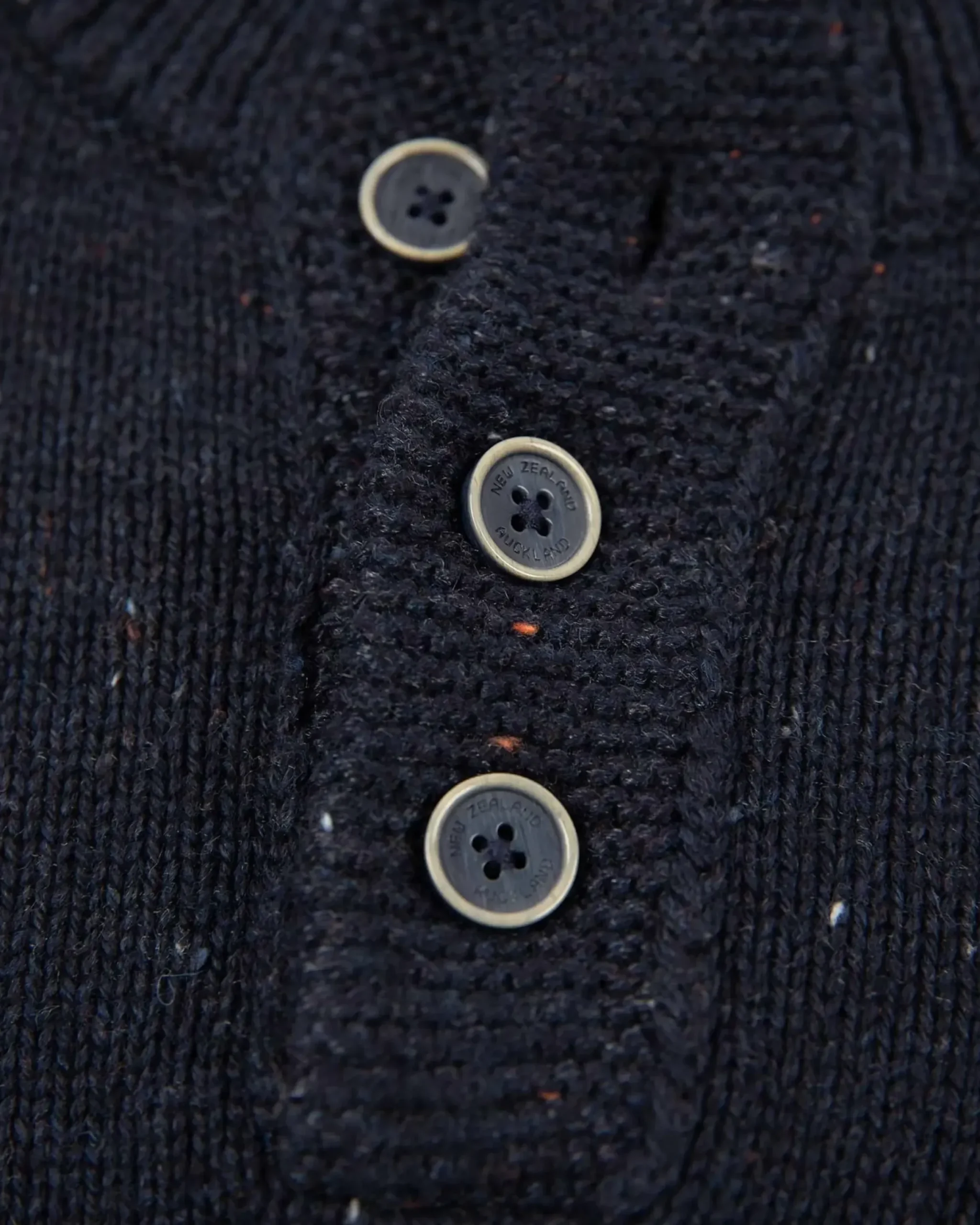 Effen trui met halve knoopssluiting - Pitch Navy