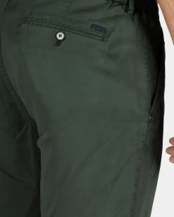 Groen chino short met stretch