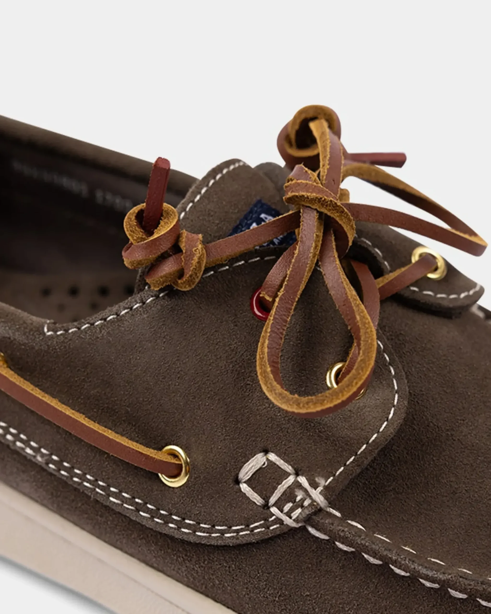 Groene leren bootschoenen