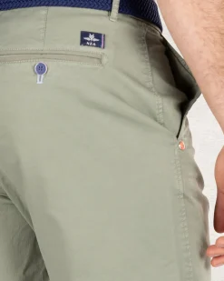 Katoenen chino shorts - Mellow Army