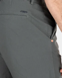Korte chino van katoen - Chalk Green