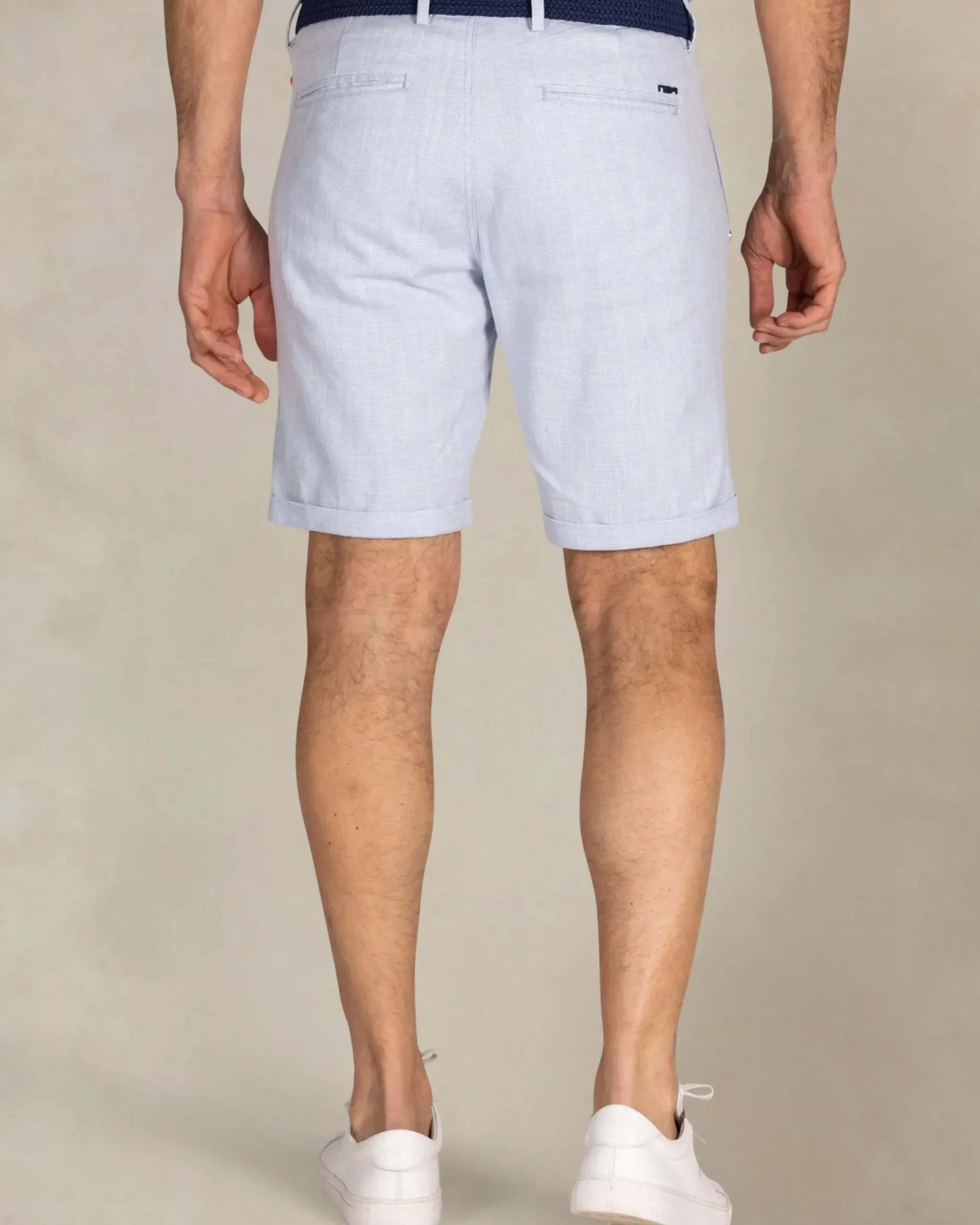 Lichtblauwe chino shorts van katoen met linnen en tencel