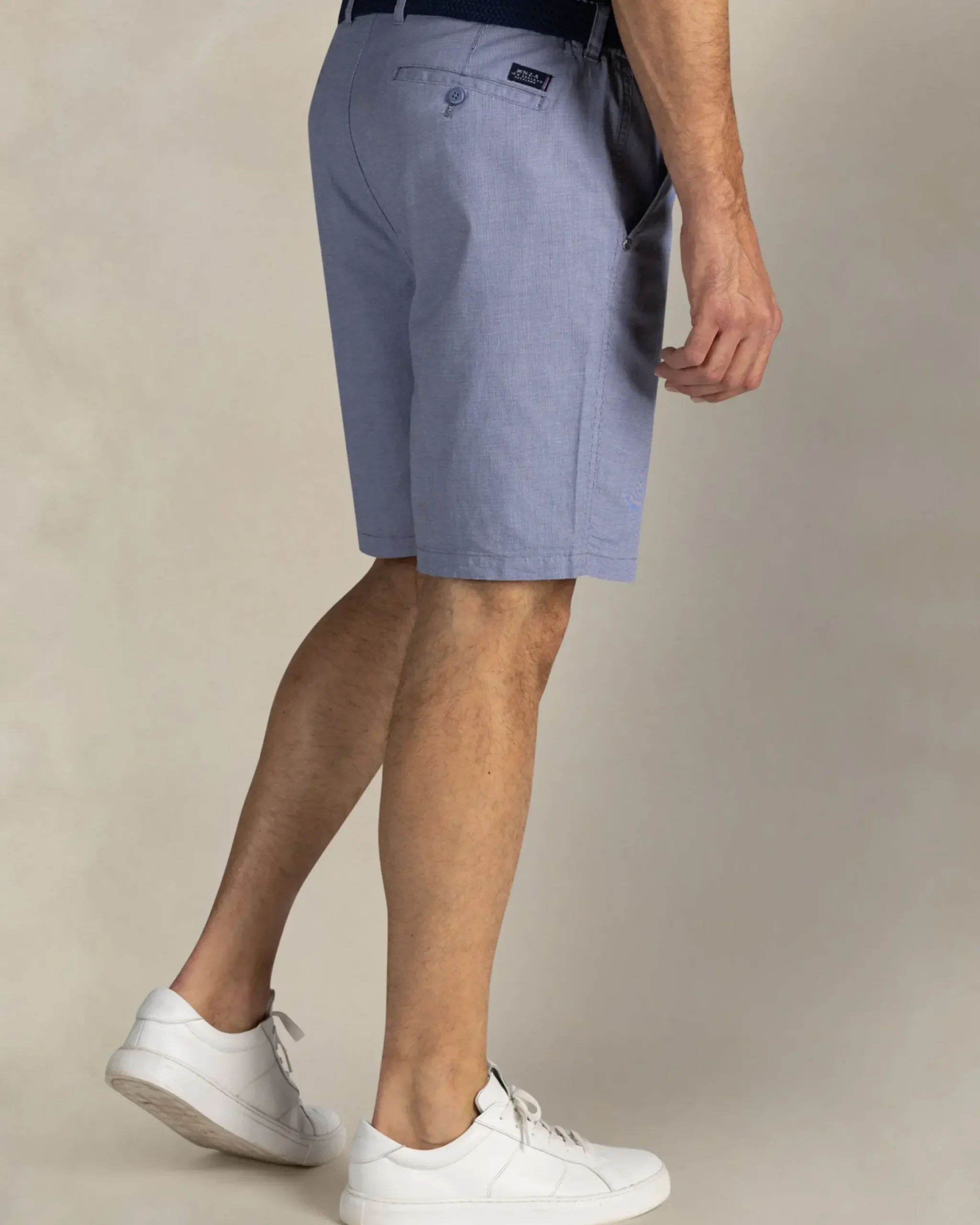 Lichtblauwe katoenen stretchshorts