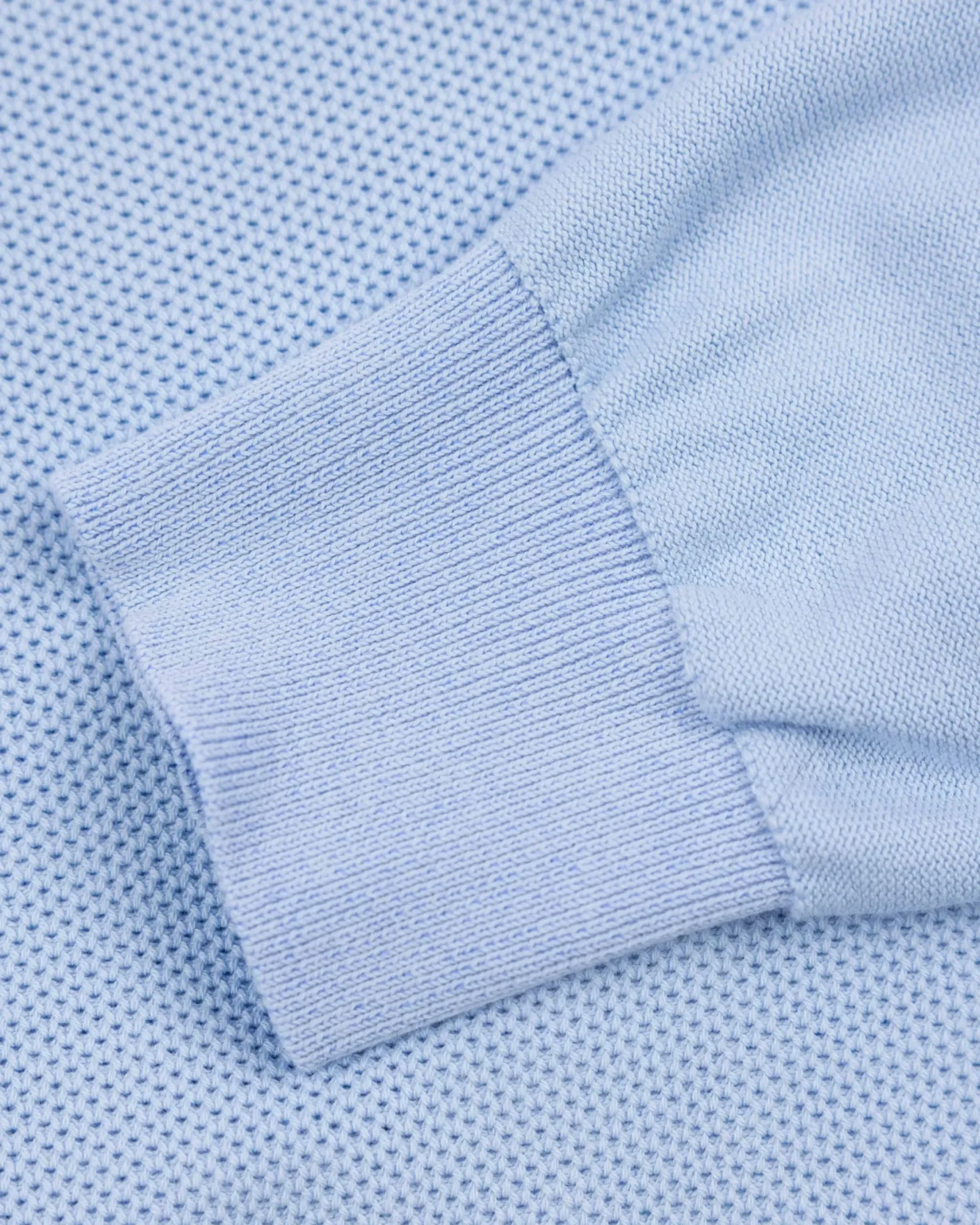 Pastelblauwe basis pullover met halve rits