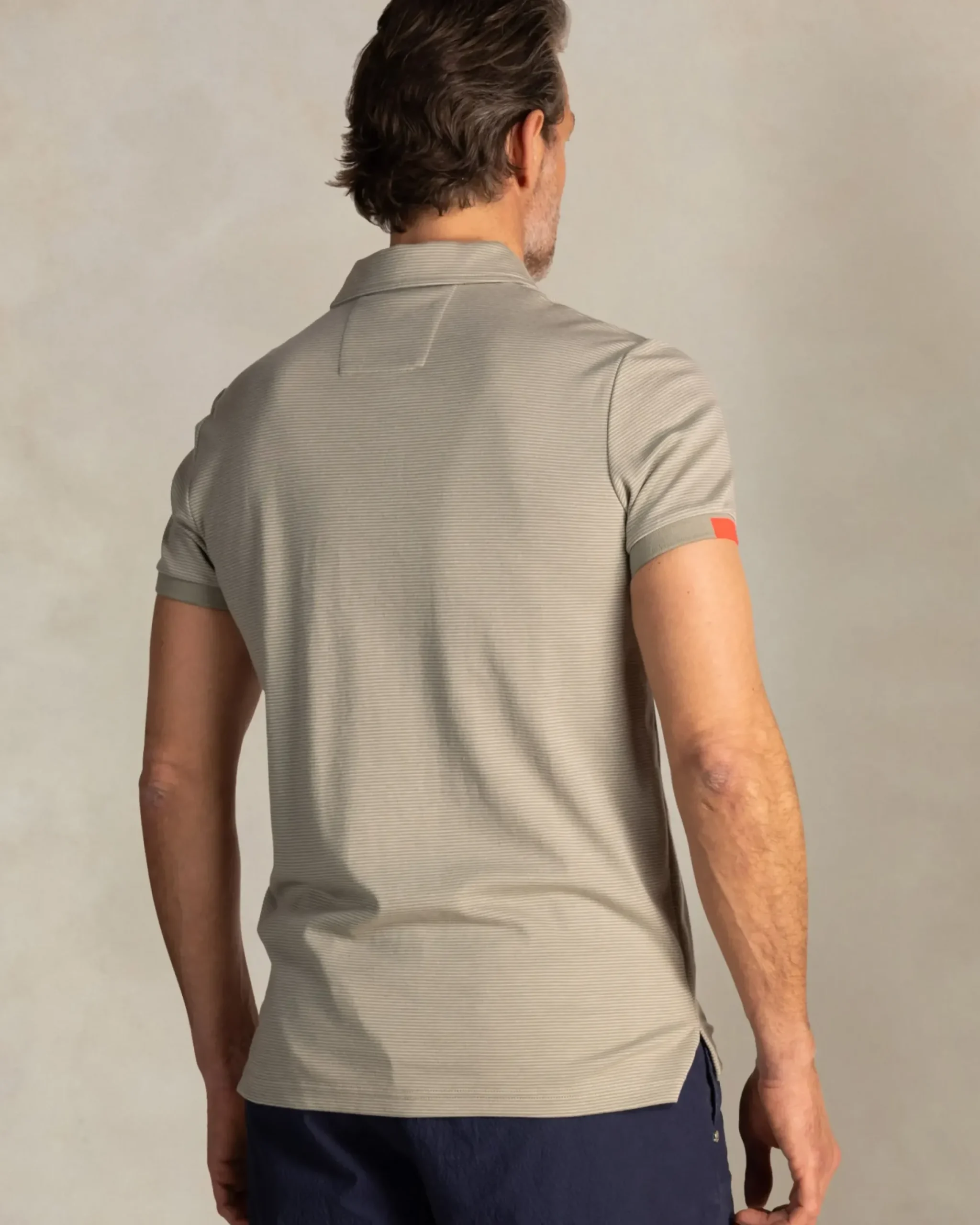 Taupe polo van katoen en gerecyclede polyester