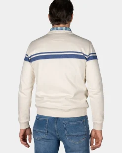 Witte trui met lichtblauwe strepen