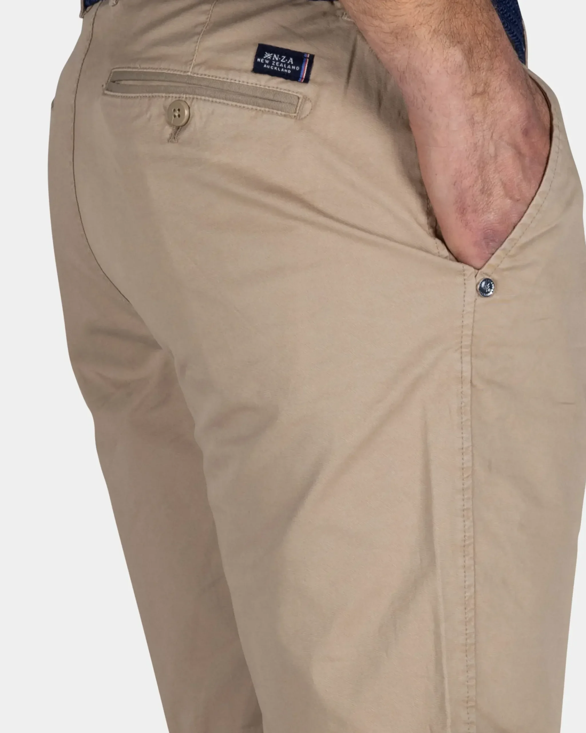 Zandkleurige katoenen chino short